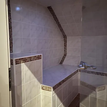 Traumscheune Mit Pool, Kamin Und Privatem * Linnich