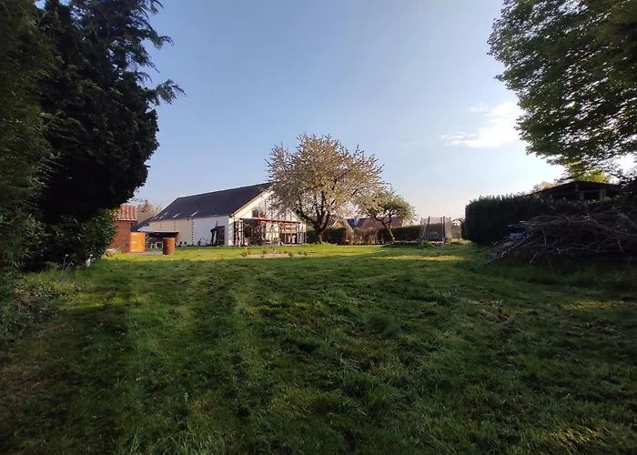 빌라 Traumscheune Mit Pool, Kamin Und Privatem 리니치