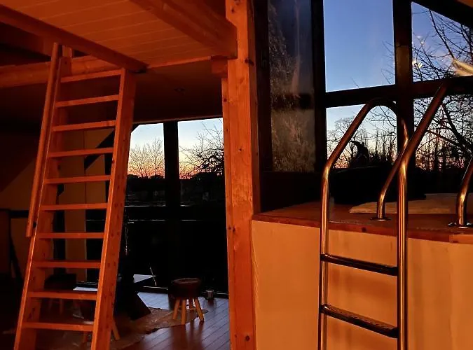 Traumscheune Mit Pool, Kamin Und Privatem * 林尼希