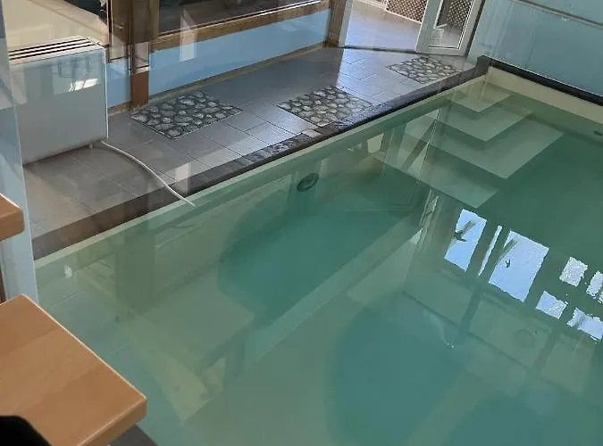 Traumscheune Mit Pool, Kamin Und Privatem 林尼希