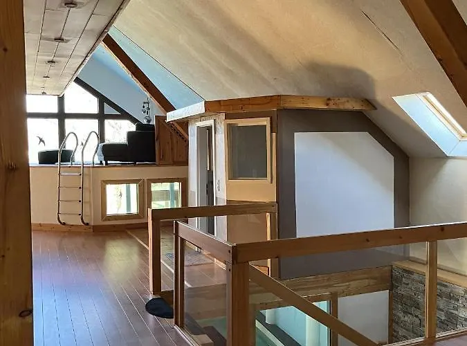 Traumscheune Mit Pool, Kamin Und Privatem 林尼希